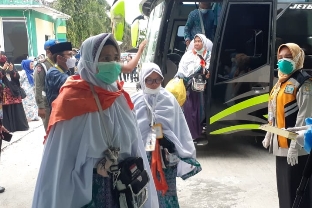  Jamaah haji asal Kabupaten Pelalawan yang berjumlah 141 orang bersiap untuk kembali ke tanah air (foto/ilustrasi)